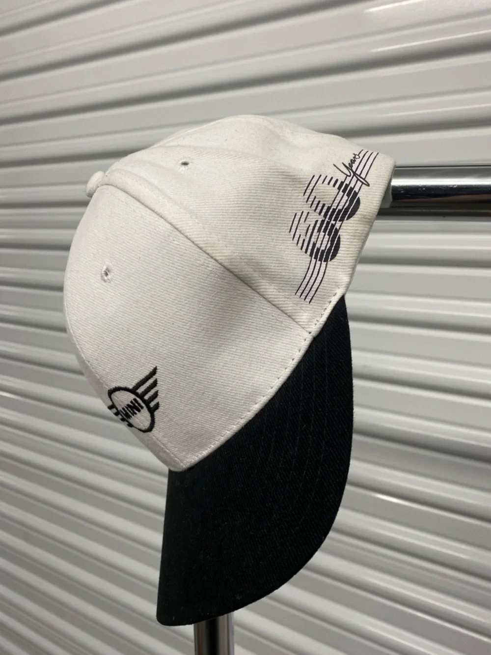 BRAND NEW! MINI COOPER 60th Anniversary Edition Hat - Picture 3 of 5